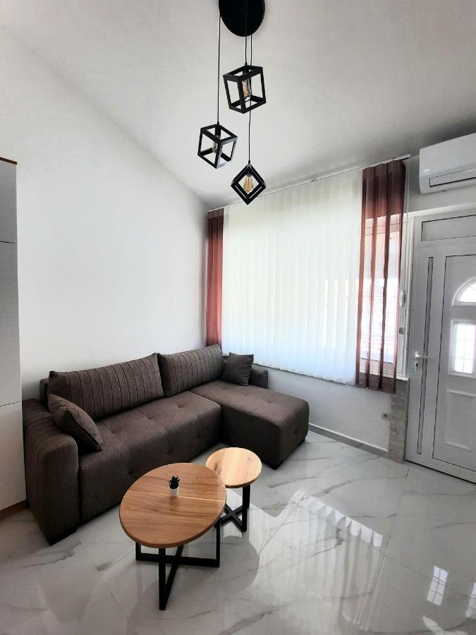 Apartments "4You" Tivat Luaran gambar