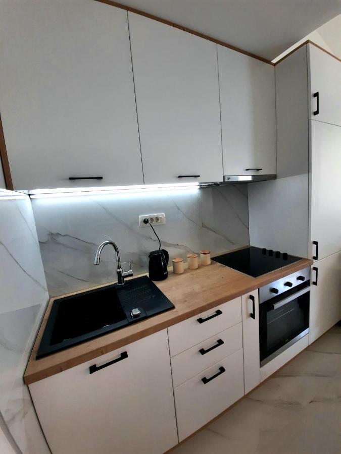 Apartments "4You" Tivat Luaran gambar